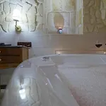 Arte Cave Szálloda *