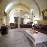 Arte Cave *