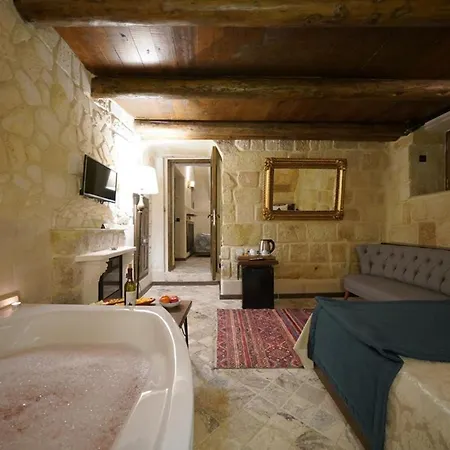 Arte Cave Hotel