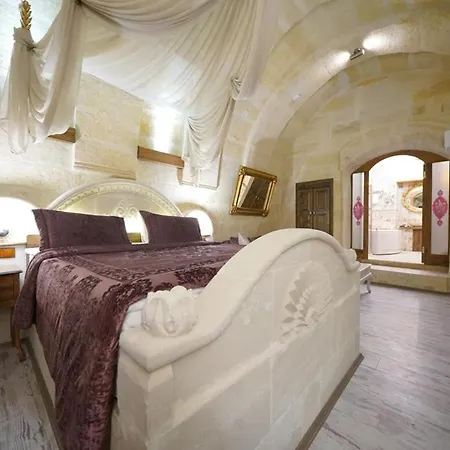 Arte Cave Ургуп