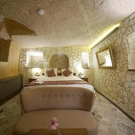 Hotel Arte Cave *