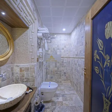 Hotel Arte Cave