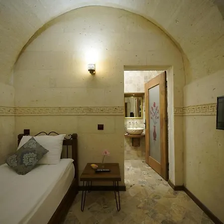 Arte Cave Отель