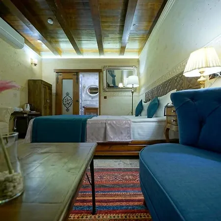 Отель Arte Cave