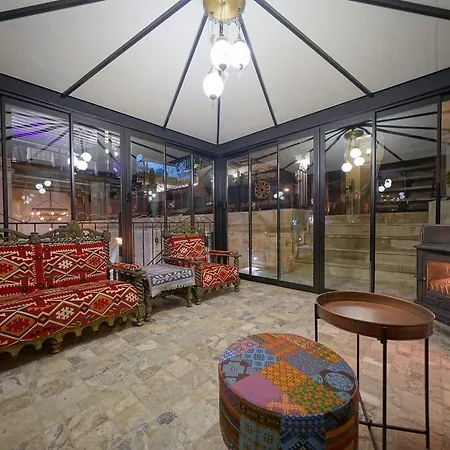 Arte Cave Отель Ургуп